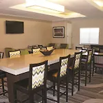 La Quinta By Wyndham Kyle - Austin South 